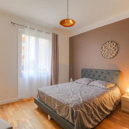 Ferienwohnung Le Parilly - Ma Cabotte Vénissieux Exterior foto
