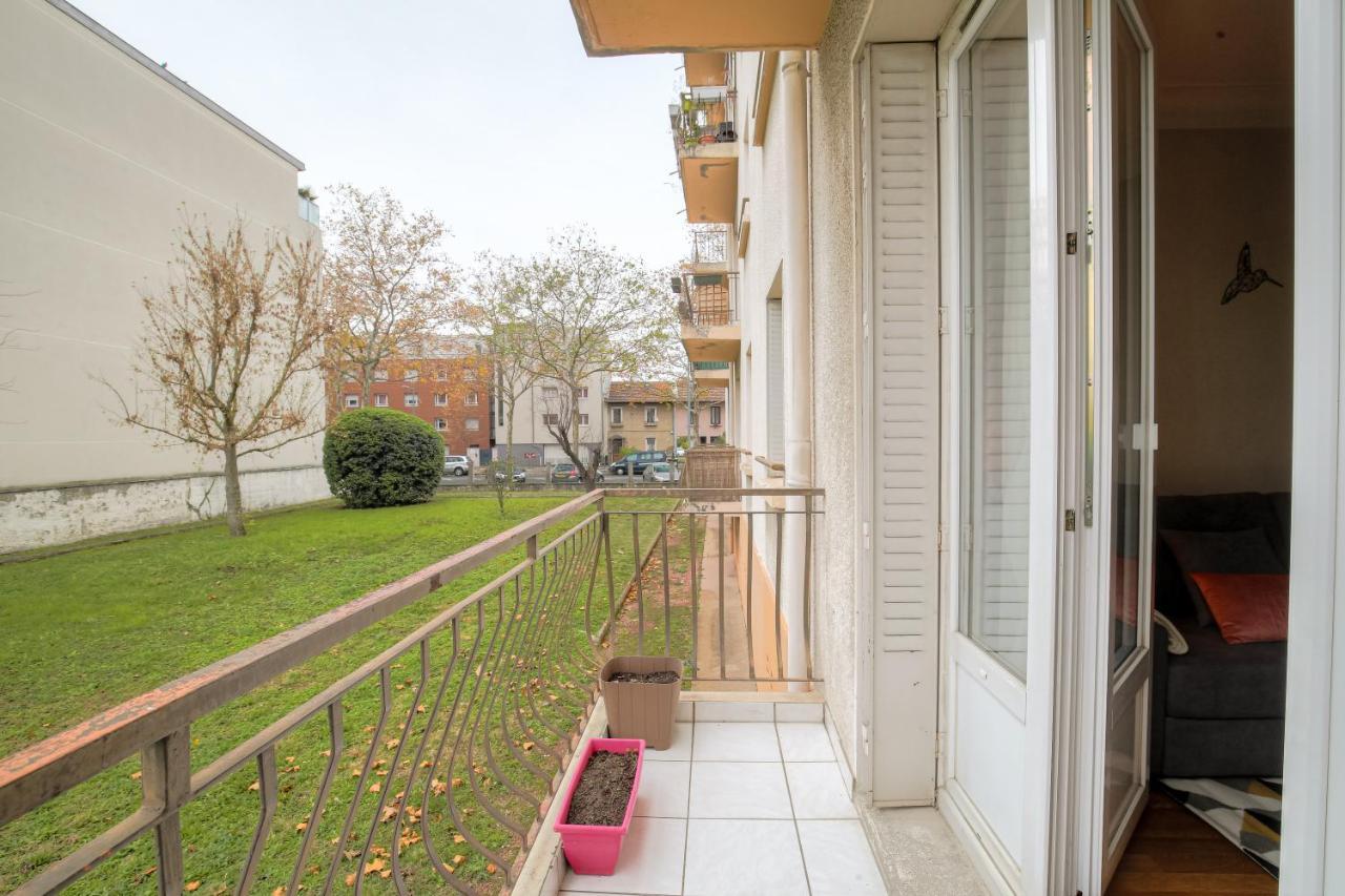 Ferienwohnung Le Parilly - Ma Cabotte Vénissieux Exterior foto